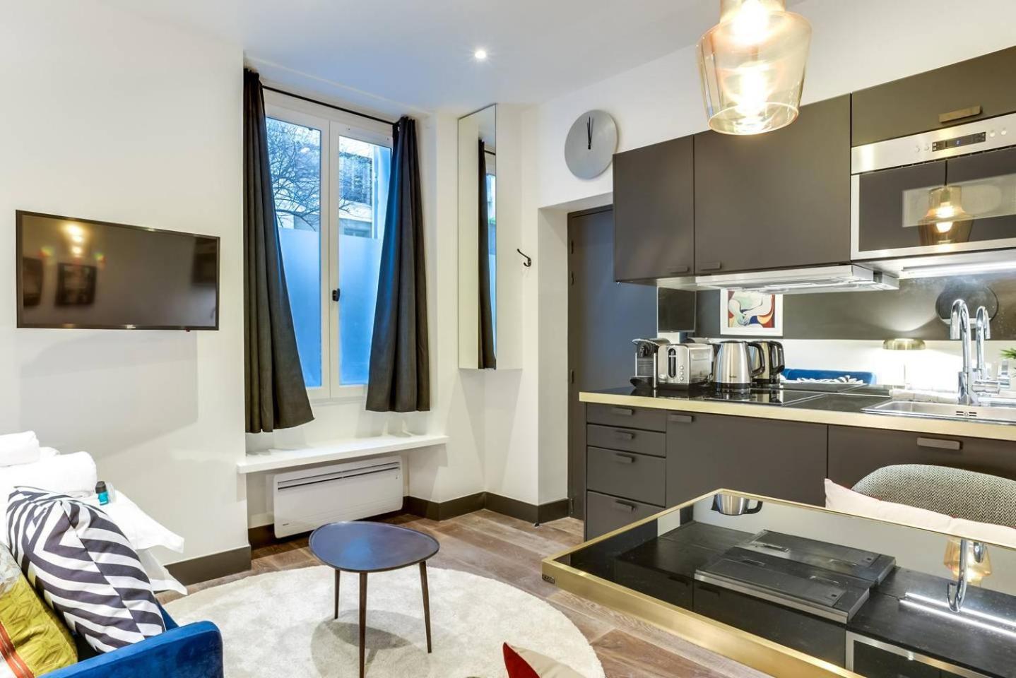 דירות פריז Guestready - Magnifique Studio Near Eiffel Tower מראה חיצוני תמונה